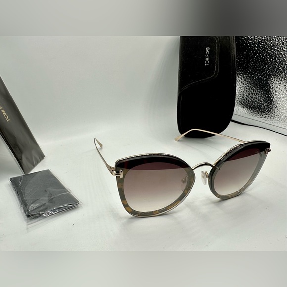 Tom Ford Charlotte TF657 52G  62-15-145mm 100% Authentic ‼️ - Picture 6 of 14